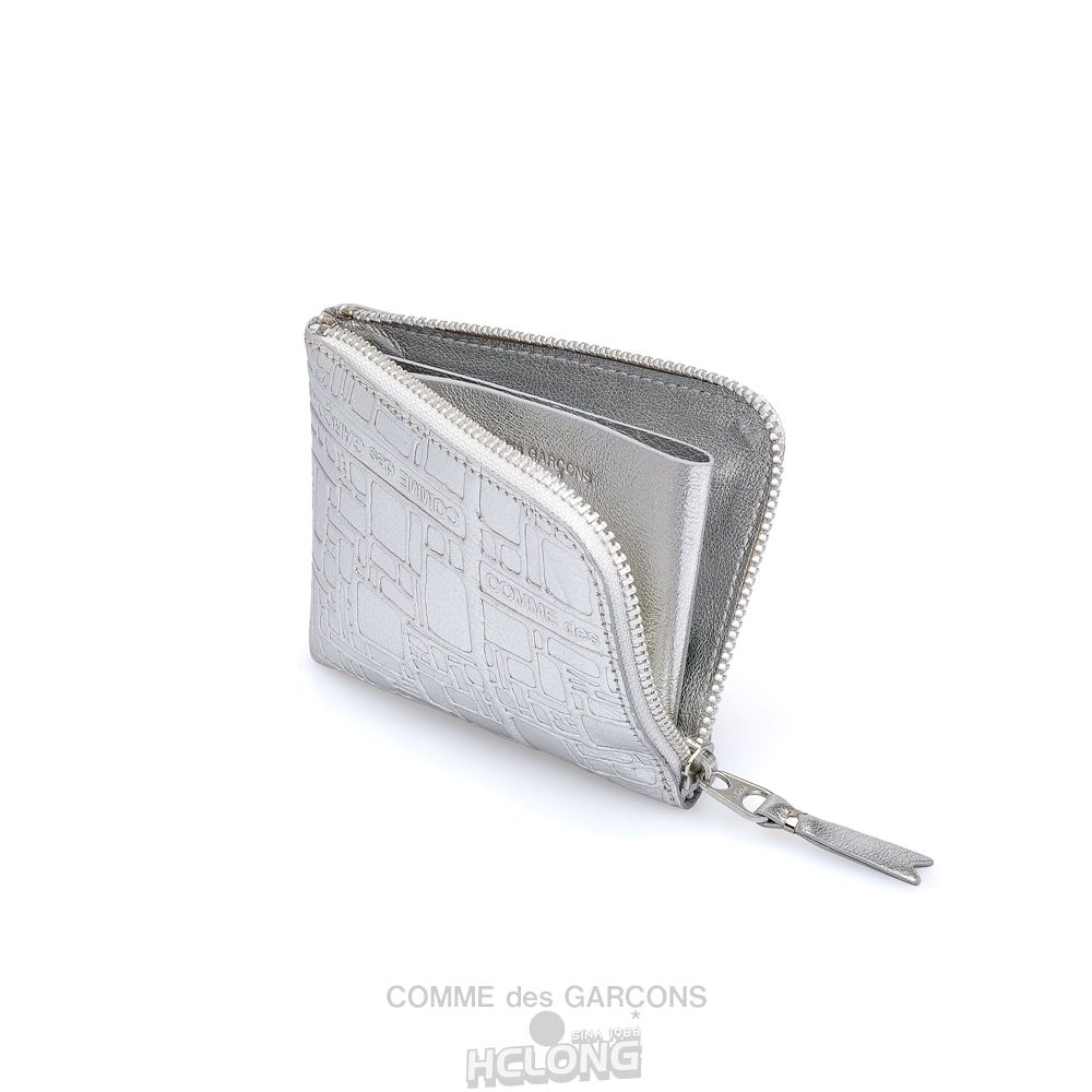 Comme Des Garcons CDG Wallet - Embossed Logo Zip Around Wallet - SA3100EG Embossed Logo Sølv | 60912-WREN