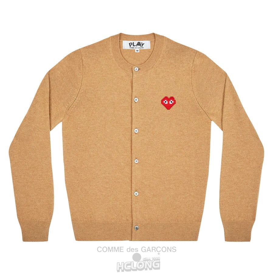 Comme Des Garcons PLAY Cardigan Invader Emblem Strikkevarer Dame Beige | 72834-FUMH