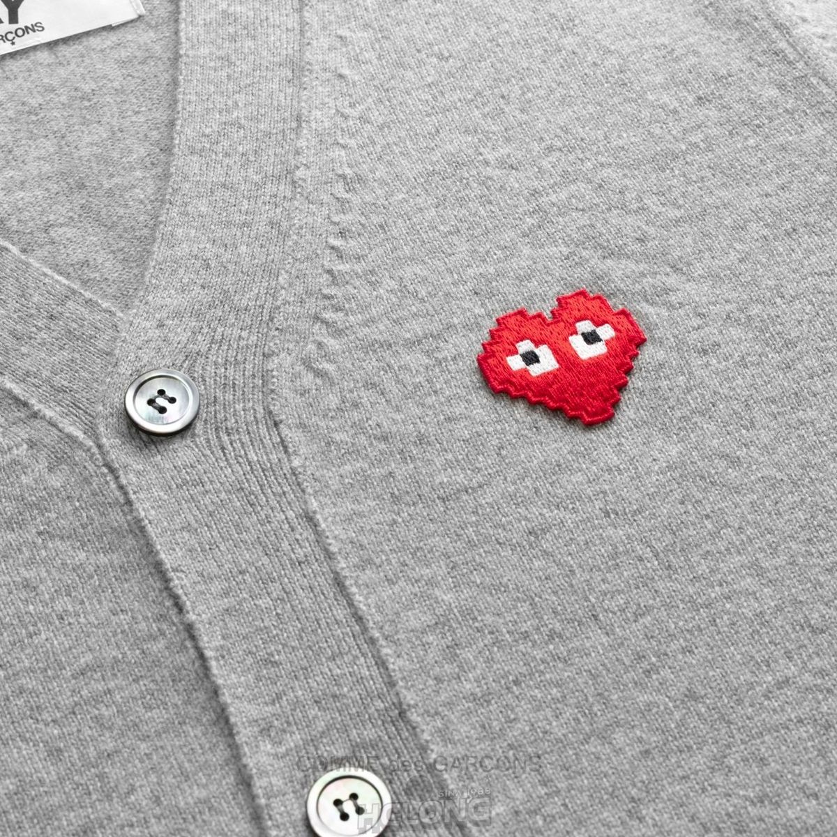 Comme Des Garcons PLAY Men's Cardigan Invader Emblem Strikkevarer Herre Grå | 74185-THGJ